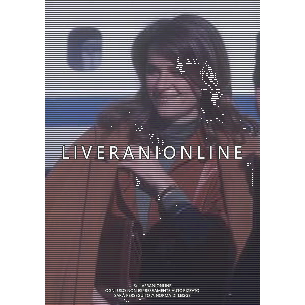 RETROSPETTIVA CHARLOTTE RAMPLING ATTRICE NELLA FOTO CHARLOTTE RAMPLING CON IL MARITO BRYAN SOUTHCOMBE NELL\'ANNO 1975 A SAINT MORITZ AG ALDO LIVERANI SAS