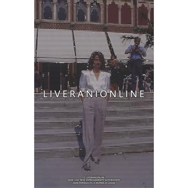 RETROSPETTIVA CHARLOTTE RAMPLING ATTRICE NELLA FOTO CHARLOTTE RAMPLING A VENEZIA NELL\'ANNO 1984  AG ALDO LIVERANI SAS   