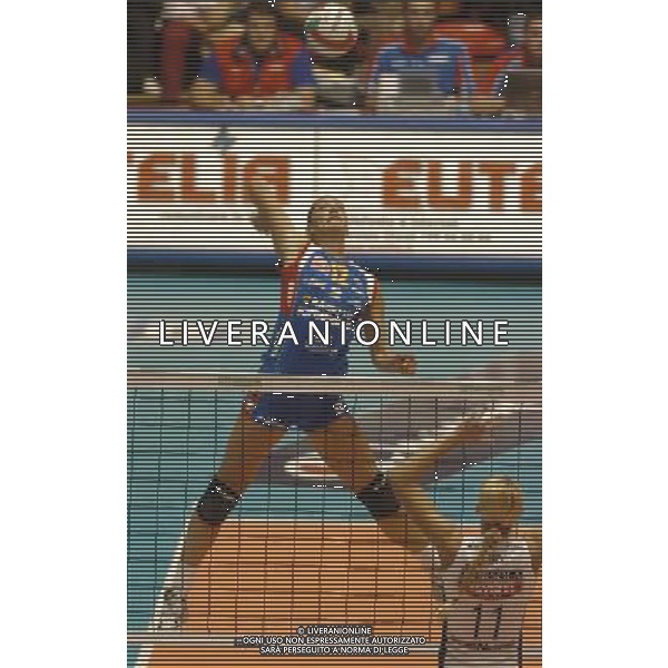 TORINO 23/10/05 FINDOMESTIC SUOER CUP FEMMINILE RADIO 105 FOPPAPEDRETTI BERGAMO NELLA FOTO PICCININI FRANCESCA PH GIGI ARCAINI AG.ALDO LIVERANI