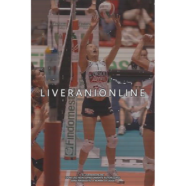 TORINO 23/10/05 FINDOMESTIC SUOER CUP FEMMINILE ORSOLA ASYSTEL NOVARA NELLA FOTO HE QI PH GIGI ARCAINI AG.ALDO LIVERANI