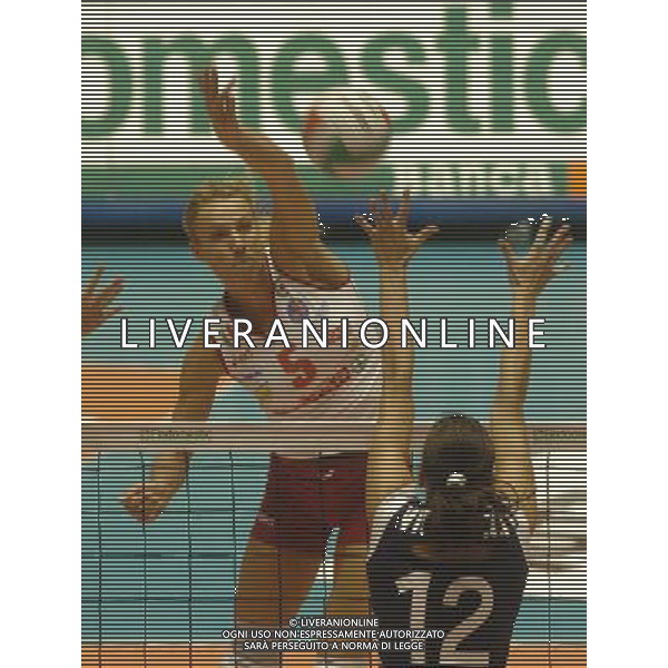 TORINO 23/10/05 FINDOMESTIC SUOER CUP FEMMINILE DESPAR COLUSSI PERUGIA NELLA FOTO ZETOVA ANTONINA PH GIGI ARCAINI AG.ALDO LIVERANI