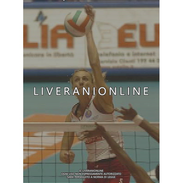 TORINO 23/10/05 FINDOMESTIC SUOER CUP FEMMINILE DESPAR COLUSSI PERUGIA NELLA FOTO ZETOVA ANTONINA PH GIGI ARCAINI AG.ALDO LIVERANI