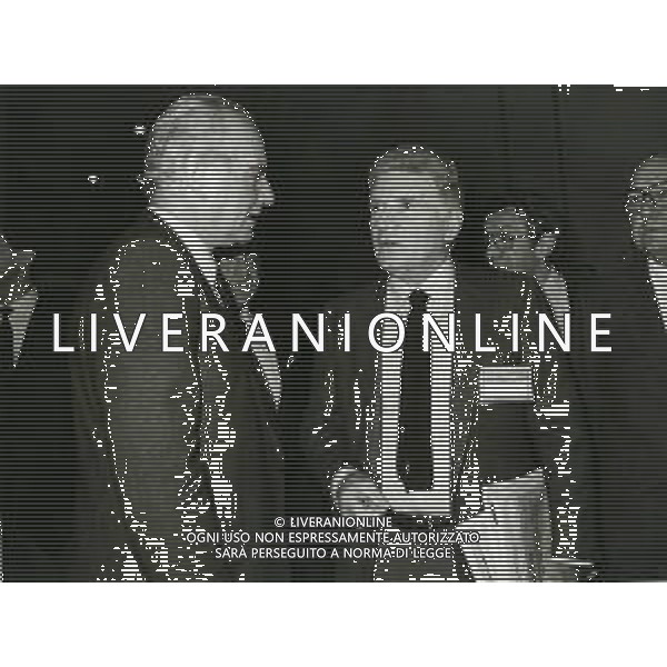 RETROSPETTIVA ALFREDO REICHLIN POLITICO E GIORNALISTA NELLA FOTO ALFREDO REICHLIN CON SERGIO ZAVOLI ARCHIVIO GIOVANNI LIVERANI-DFP-AG ALDO LIVERANI SAS  
