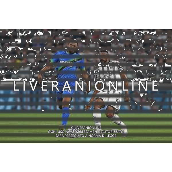 Torino 15.08.2022 Allianz Stadium ©Manuela Viganti/Agenzia Aldo Liverani Juventus vs Sassuolo Campionato Calcio Serie A TIM 2022/2023 1a giornata Nella foto: gleison bremer e gregoire defrel ©Viganti/AGENZIA ALDO LIVERANI SAS