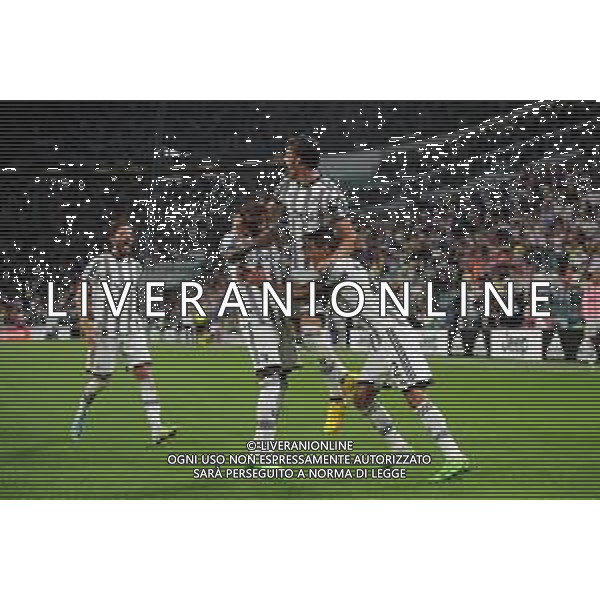 Torino 15.08.2022 Allianz Stadium ©Manuela Viganti/Agenzia Aldo Liverani Juventus vs Sassuolo Campionato Calcio Serie A TIM 2022/2023 1a giornata Nella foto: esultanza juventus dopo il gol di dusan vlahovic ©Viganti/AGENZIA ALDO LIVERANI SAS