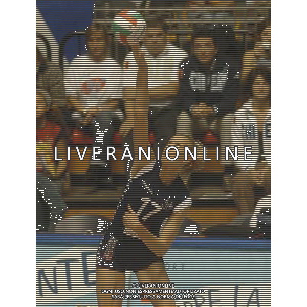 TORINO 23/10/05 FINDOMESTIC SUOER CUP FEMMINILE BIGMAT KERAKOLL CHIERI NELLA FOTO GODINA ELENA PH GIGI ARCAINI AG.ALDO LIVERANI