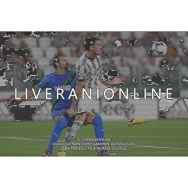 Torino 15.08.2022 Allianz Stadium ©Manuela Viganti/Agenzia Aldo Liverani Juventus vs Sassuolo Campionato Calcio Serie A TIM 2022/2023 1a giornata Nella foto: dusan vlahovic e gianmarco ferrari ©Viganti/AGENZIA ALDO LIVERANI SAS