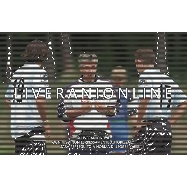 2000-2001 TREVISO CALCIO AMICHEVOLE ESTIVA NELLA FOTO ELIO GUSTINETTI ALLENATORE TREVISO CALCIO AG ALDO LIVERANI SAS