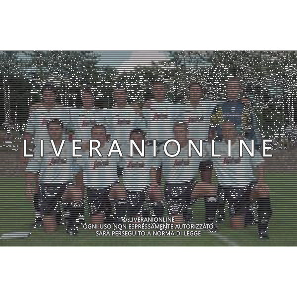 2000-2001 TREVISO CALCIO AMICHEVOLE ESTIVA NELLA FOTO FORMAZIONE TREVISO CALCIO 2000-2001 DA SINISTRA IN PIEDI DANIELE MORANTE-FABIANO BALLARIN-FRANCESCO BELLUCCI-GIACOMO FILIPPI-MATTEO CENTURIONI-MARCO FORTIN DA SINISTRA SEDUTI DIEGO BORTOLUZZI-TOMMASO ROCCHI-GIOVANNI BOSI-FEDERICO SMANIO-FAUSTO PIZZI AG ALDO LIVERANI SAS