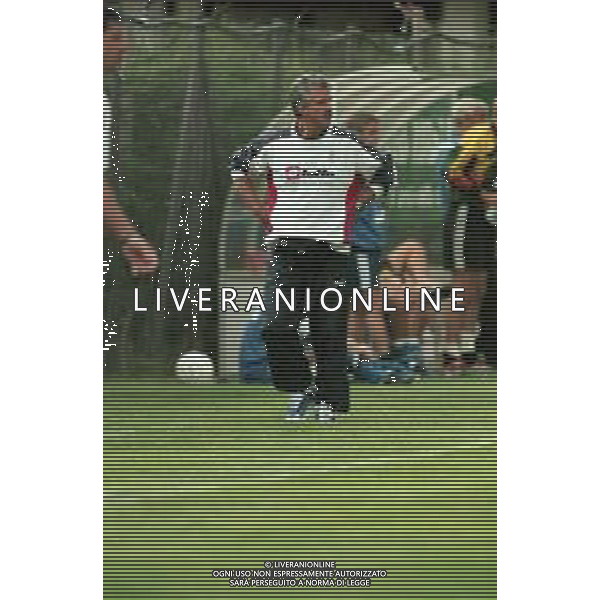 2000-2001 TREVISO CALCIO AMICHEVOLE ESTIVA NELLA FOTO ELIO GUSTINETTI ALLENATORE TREVISO CALCIO AG ALDO LIVERANI SAS