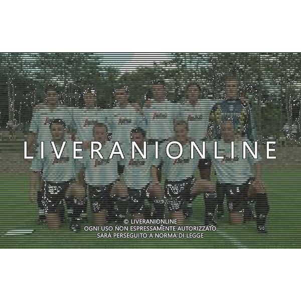 2000-2001 TREVISO CALCIO AMICHEVOLE ESTIVA NELLA FOTO FORMAZIONE TREVISO CALCIO 2000-2001 DA SINISTRA IN PIEDI DANIELE MORANTE-FABIANO BALLARIN-FRANCESCO BELLUCCI-GIACOMO FILIPPI-MATTEO CENTURIONI-MARCO FORTIN DA SINISTRA SEDUTI DIEGO BORTOLUZZI-TOMMASO ROCCHI-GIOVANNI BOSI-FEDERICO SMANIO-FAUSTO PIZZI AG ALDO LIVERANI SAS