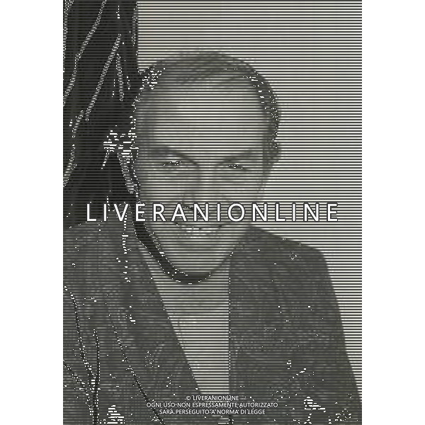 RETROSPETTIVA ENRICO MARIA SALERNO ATTORE NELLA FOTO ENRICO MARIA SALERNO NELL\'ANNO 1981 A TEATRO MILANO  AG ALDO LIVERANI SAS 