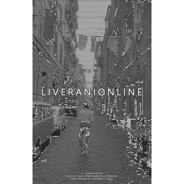 RETROSPETTIVA 1975 VEDUTE PANORAMICHE DELLA CITTA\' DI NAPOLI NELLA FOTO VIE E VICOLI NEL CENTRO ©Archivio Giovanni Liverani/AGENZIA ALDO LIVERANI SAS