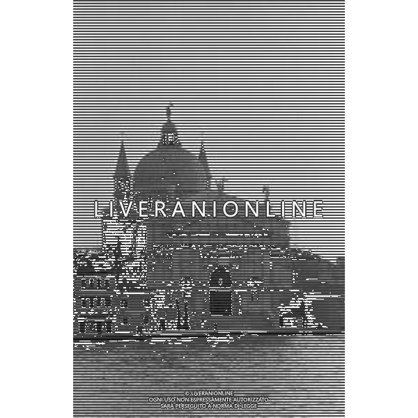 VEDUTE DELLA CITTA \' DI VENEZIA DURANTE IL RESTAURO DEL 1971 - RETROSPETTIVA NELLA FOTO LA CHIESA O BASILICA DEL SANTISSIMO REDENTORE NELL\'ISOLA DELLA GIUDECCA ©Archivio Giovanni Liverani/AGENZIA ALDO LIVERANI SAS