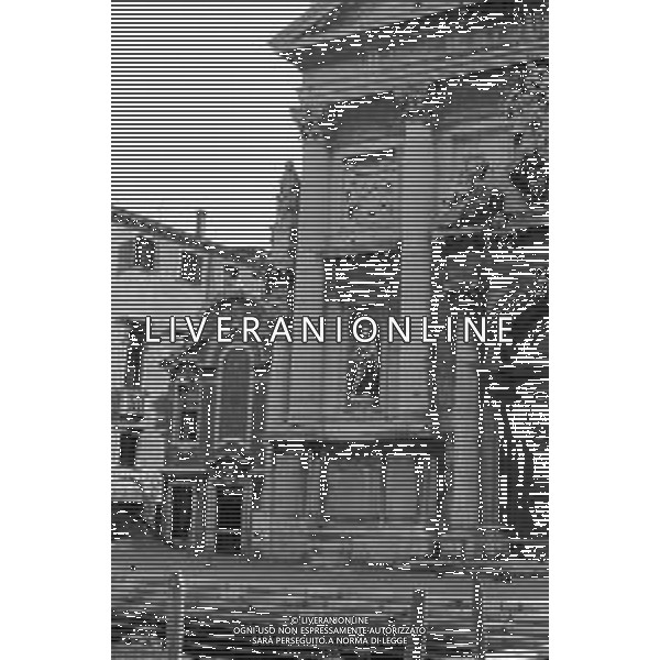 VEDUTE DELLA CITTA \' DI VENEZIA DURANTE IL RESTAURO DEL 1971 - RETROSPETTIVA NELLA FOTO LA CHIESA DI SAN STAE E LA SCOLETTA DELL\'ARTE DEI BATTILORO E TIRAORO ©Archivio Giovanni Liverani/AGENZIA ALDO LIVERANI SAS