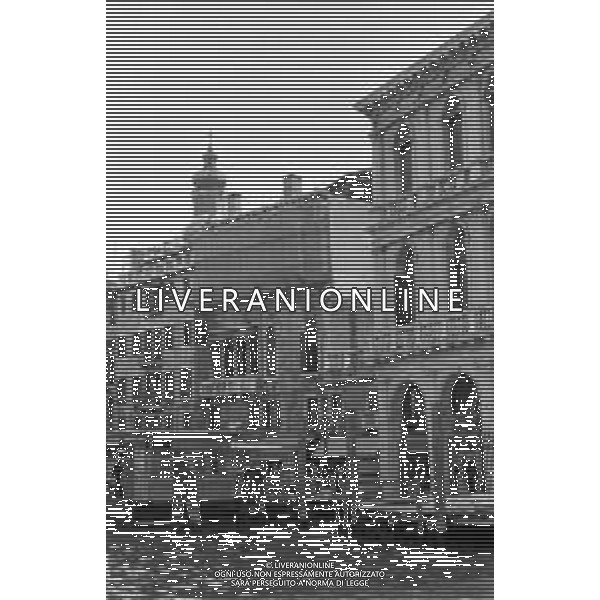 VEDUTE DELLA CITTA \' DI VENEZIA DURANTE IL RESTAURO DEL 1971 - RETROSPETTIVA NELLA FOTO PALAZZI IN RIVA DEL CARBON ©Archivio Giovanni Liverani/AGENZIA ALDO LIVERANI SAS