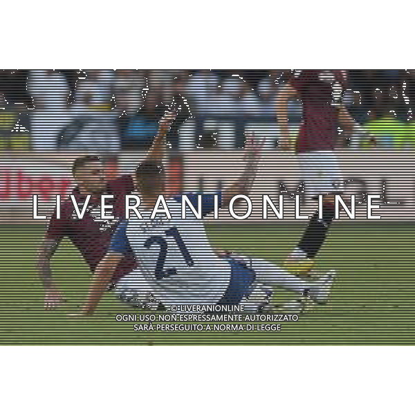 TVMV-Torino 20.08.2022 Stadio Grande Torino ©Manuela Viganti/Agenzia Aldo Liverani Torino vs Lazio Campionato Calcio Serie A TIM 2022/2023 2a giornata Nella foto: sergej milinkovic savic e karol linetty ©Viganti/AGENZIA ALDO LIVERANI SAS