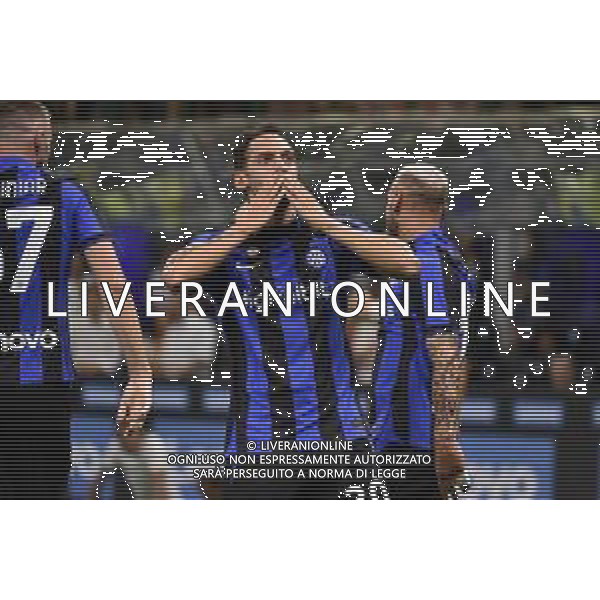 Hakan Calhanoglu (Inter) esulta dopo il gol del 2 a 0 Inter vs Spezia Milano 20-08-2022 Stadio Giuseppe Meazza - San Siro Campionato Serie A TIM - 2a giornata foto Roberto Garavaglia/ag. Aldo Liverani sas
