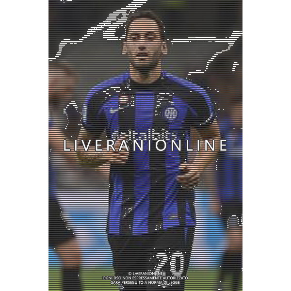 Hakan Calhanoglu (Inter) Inter vs Spezia Milano 20-08-2022 Stadio Giuseppe Meazza - San Siro Campionato Serie A TIM - 2a giornata foto Roberto Garavaglia/ag. Aldo Liverani sas