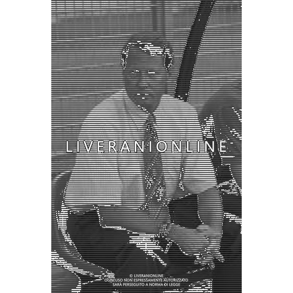RETROSPETTIVA ANDREA VALDINOCI ALLENATORE DEL COMO CALCIO NELLA FOTO NEL 1992-1993 AG ALDO LIVERANI SAS