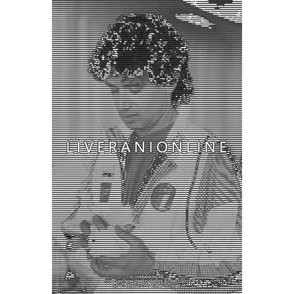 RETROSPETTIVA FRANCESCO ROMANO CALCIATORE NELLA FOTO CON LA MAGLIA DELLA NAZIONALE ITALIANA CALCIO NELL\'ANNO 1987-1988 AG ALDO LIVERANI SAS