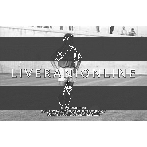 RETROSPETTIVA FRANCESCO ROMANO CALCIATORE NELLA FOTO CON LA MAGLIA DEL TORINO CALCIO NELL\'ANNO 1990-1991 AG ALDO LIVERANI SAS