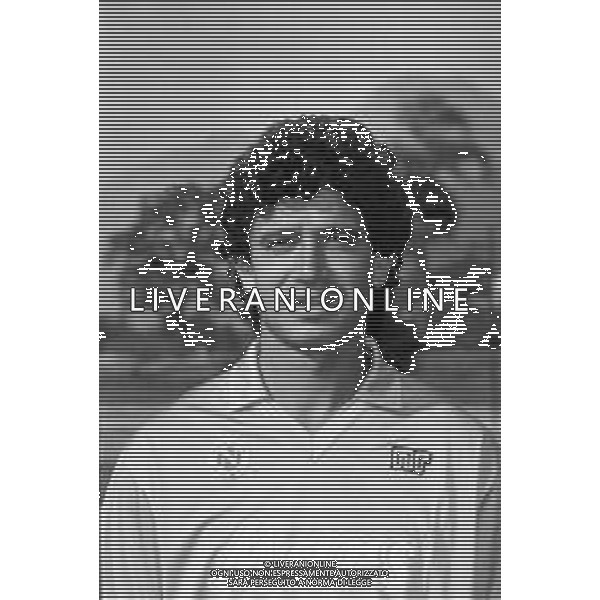 RETROSPETTIVA FRANCESCO ROMANO CALCIATORE NELLA FOTO CON LA MAGLIA DEL NAPOLI CALCIO NELL\'ANNO 1988-1989 AG ALDO LIVERANI SAS
