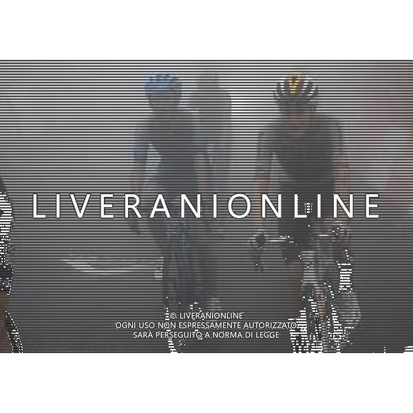 25-08-2022 Vuelta A Espana; Tappa 06 Bilbao - Pico Jano; 2022, Bikeexchange - Jayco; 2022, Ineos - Grenadiers; Yates, Simon; Rodriguez Cano, Carlos; Pico Jano; ©SIROTTI/AGENZIA ALDO LIVERANI SAS