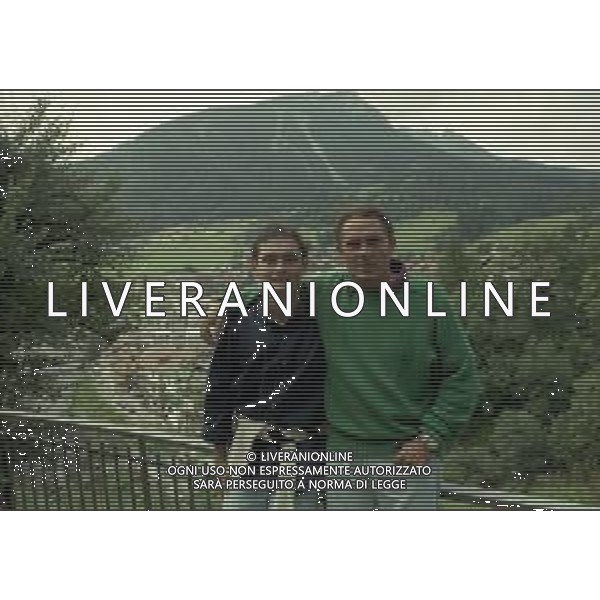 1998 MOENA -RADUNO VENEZIA CALCIO NELLA FOTO GIANNI DI MARZIO CON IL FIGLIO GIANLUCA A MOENA NELL\'ANNO 1988 AG ALDO LIVERANI SAS