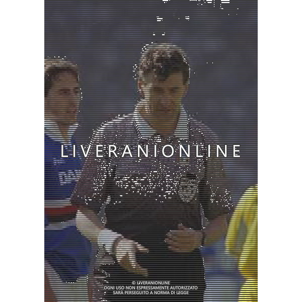 25-04-1999 GENOVA CAMPIONATO DI CALCIO SERIE A SAMPDORIA-LAZIO 0-1 NELLA FOTO ARBITRO LIVIO BAZZOLI AG ALDO LIVERANI SAS