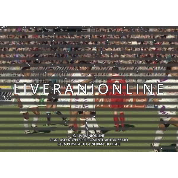 15-11-1998 PIACENZA CAMPIONATO DI CALCIO SERIE A PIACENZA-FIORENTINA 4-2 NELLA FOTO ABBRACCI GIOCATORI FIORENTINA DOPO IL GOAL DI MANUEL RUI COSTA AG ALDO LIVERANI SAS