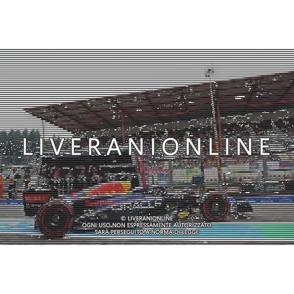 Max Verstappen (NLD) Red Bull Racing RB18 leaves the pits. 26.08.2022. Formula 1 World Championship, Rd 14, Belgian Grand Prix, Spa Francorchamps, Belgium, Practice Day. - www.xpbimages.com, EMail: requests@xpbimages.com © Copyright: Batchelor / XPB Images /AGENZIA ALDO LIVERANI SAS - ITALY ONLY EDITORIAL USE ONLY