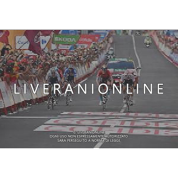 26-08-2022 Vuelta A Espana; Tappa 07 Camargo - Cistierna; 2022, Cofidis; 2022, Bahrain - Victorious; Herrada Lopez, Jesus; Wright, Fred; Battistella, Samuele; Cistierna; ©SIROTTI /AGENZIA ALDO LIVERANI SAS
