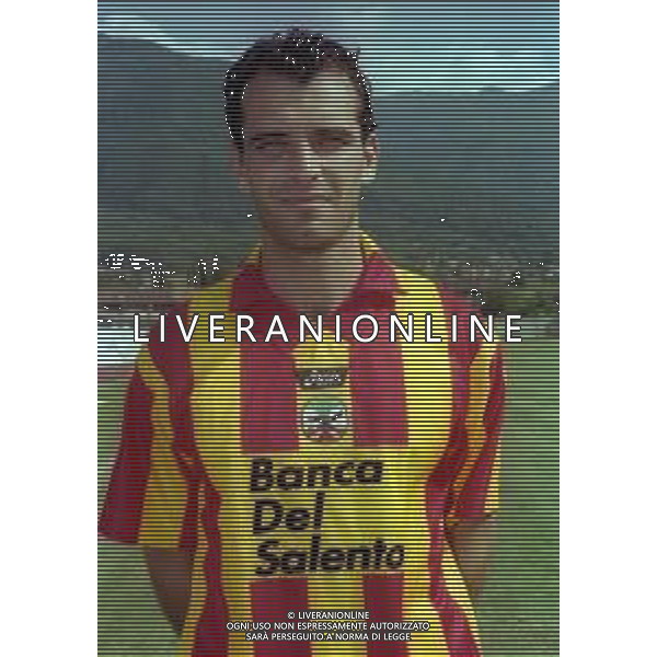 1998-1999 PRIMI PIANI ROSA GIOCATORI LECCE CALCIO NELLA FOTO FRANCESCO BELLUCCI AG ALDO LIVERANI SAS