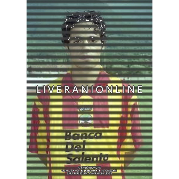 1998-1999 PRIMI PIANI ROSA GIOCATORI LECCE CALCIO NELLA FOTO MARCO DE BRACO AG ALDO LIVERANI SAS