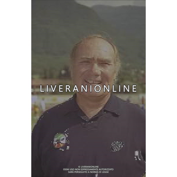1998-1999 PRIMI PIANI ROSA GIOCATORI LECCE CALCIO NELLA FOTO NEDO SONETTI ALLENATORE LECCE CALCIO AG ALDO LIVERANI SAS