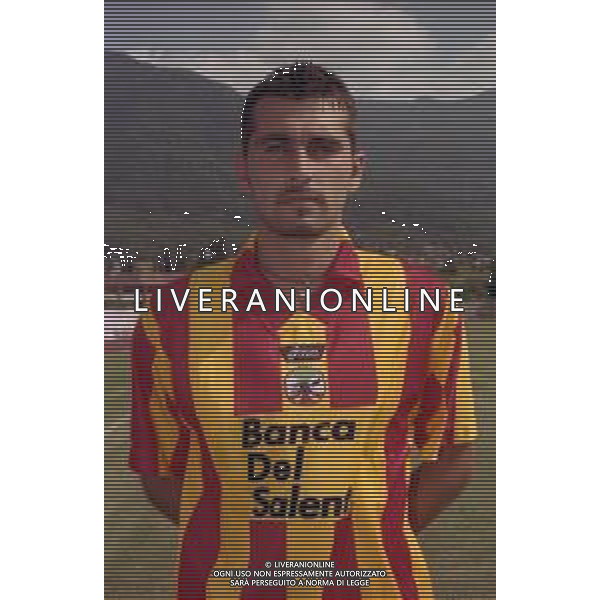 1998-1999 PRIMI PIANI ROSA GIOCATORI LECCE CALCIO NELLA FOTO WILLIAM VIALI AG ALDO LIVERANI SAS