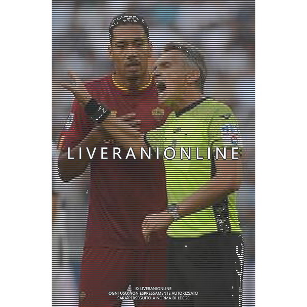 Torino 27.08.2022 Allianz Stadium ©Manuela Viganti/Agenzia Aldo Liverani Juventus vs Roma Campionato Calcio Serie A TIM 2022/2023 3a giornata Nella foto: arbitro massimiliano irrati e christopher smalling ©Viganti/AGENZIA ALDO LIVERANI SAS