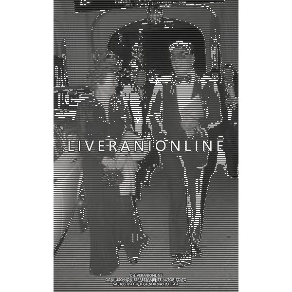 RETROSPETTIVA BURT LANCASTER ATTORE NELLA FOTO BURT LANCASTER A CANNES NELL\'ANNO 1976 AG ALDO LIVERANI SAS