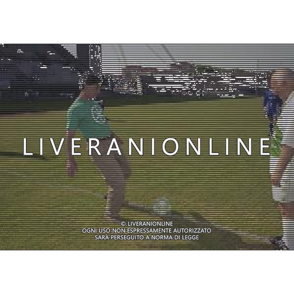 MAGGIO 2000 STADIO DI MONZA PARTITA AMICHEVOLE FORZA ITALIA-LEGA NORDO NELLA FOTO UMBERTO BOSSI E GIANCARLO PAGLIARINI AG ALDO LIVERANI SAS