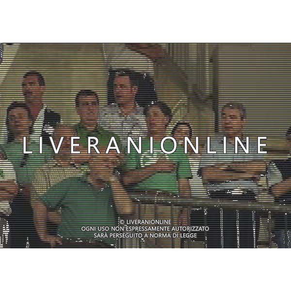 MAGGIO 2000 STADIO DI MONZA PARTITA AMICHEVOLE FORZA ITALIA-LEGA NORDO NELLA FOTO UMBERTO BOSSI CON ROBERTO CALDEROLI AG ALDO LIVERANI SAS