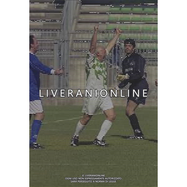MAGGIO 2000 STADIO DI MONZA PARTITA AMICHEVOLE FORZA ITALIA-LEGA NORDO NELLA FOTO GIANCARLO PAGLIARINI AG ALDO LIVERANI SAS