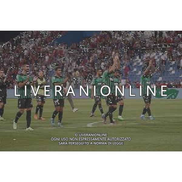 SASSUOLO - MILAN CAMPIONATO CALCIO SERIE A TIM 30.08.2022 NELLA FOTO GIOCATORI DEL SASSUOLO SOTTO LA CURVA DEI TIFOSI A FINE GARA ©SANTANDREA/AGENZIA ALDO LIVERANI SAS