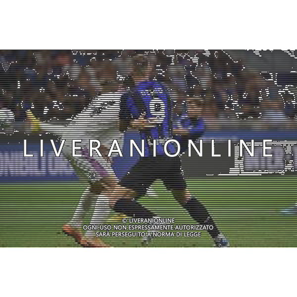 Nicolo\' Barella (Inter), coperto, segna il gol del 2 a 0 Inter vs Cremonese Milano 30-08-2022 Stadio Giuseppe Meazza - San Siro Campionato Serie A TIM - 4a giornata foto Roberto Garavaglia/ag. Aldo Liverani sas/AGENZIA ALDO LIVERANI SAS