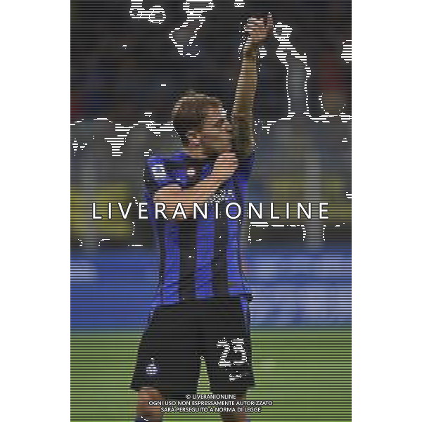Nicolo\' Barella (Inter) esulta dopo il gol del 2 a 0 Inter vs Cremonese Milano 30-08-2022 Stadio Giuseppe Meazza - San Siro Campionato Serie A TIM - 4a giornata foto Roberto Garavaglia/ag. Aldo Liverani sas/AGENZIA ALDO LIVERANI SAS