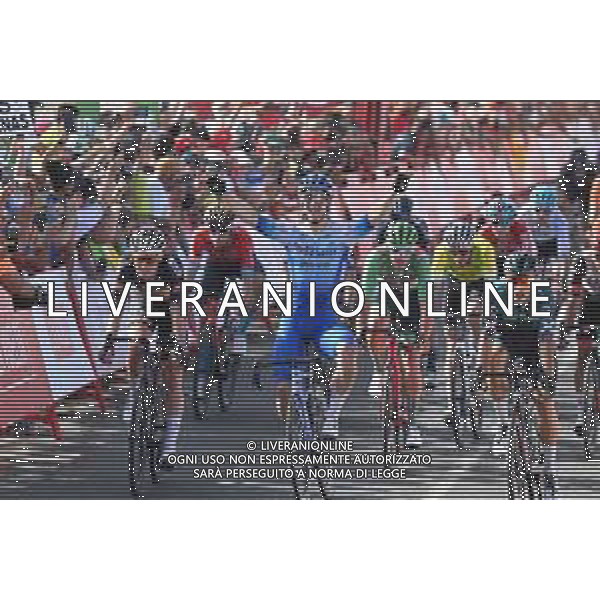 31-08-2022 Vuelta A Espana; Tappa 11 Elpozo Alimentazion - Cabo De Gata; 2022, Bikeexchange - Jayco; 2022, Bora - Hansgrohe; 2022, Alpecin - Deceuninck; Groves, Kaden; Van Poppel, Danny; Merlier, Tim; Cabo De Gata; ©SIROTTI/AGENZIA ALDO LIVERANI SAS