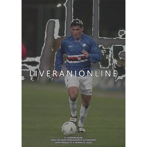 12-01-1997 GENOVA CAMPIONATO DI CALCIO SERIE A SAMPDORIA-CAGLIARI 4-1 NELLA FOTO EMANUELE PESARESI AG ALDO LIVERANI SAS