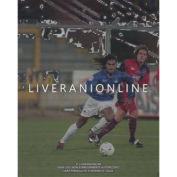12-01-1997 GENOVA CAMPIONATO DI CALCIO SERIE A SAMPDORIA-CAGLIARI 4-1 NELLA FOTO CHRISTIAN KAREMBEU AG ALDO LIVERANI SAS
