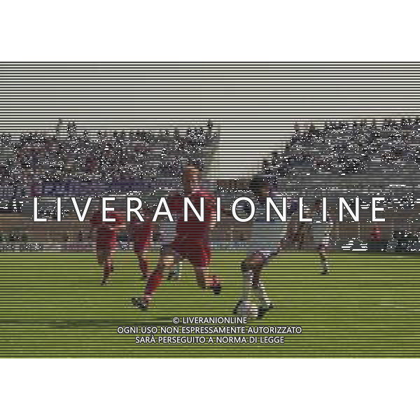 13-04-1997 PIACENZA CAMPIONATO DI CALCIO SERIE A PIACENZA-FIORENTINA 1-1 NELLA FOTO LUIS OLIVEIRA E MIRKO CONTE AG ALDO LIVERANI SAS