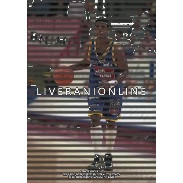 16-09-1999 VARESE CAMPIONATO DI BASKET SERIE A1 VARESE ROOSTER-MULLER VERONA NELLA FOTO PAGE AG ALDO LIVERANI SAS